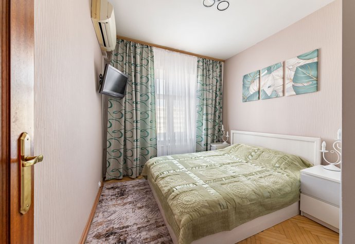 Зубовский бульвар, 29