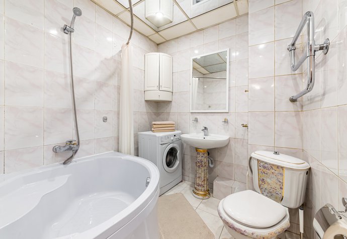 Зубовский бульвар, 29