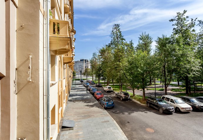 наб. Тараса Шевченко, 5