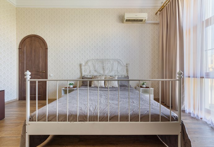 ул. Тверская, 22 (Дегтярный пер., 5с1)