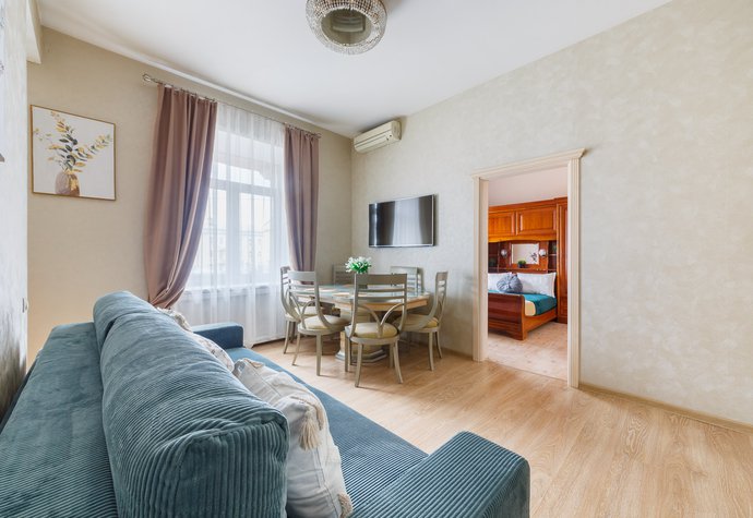 1-я Тверская-Ямская 13/1 (7)