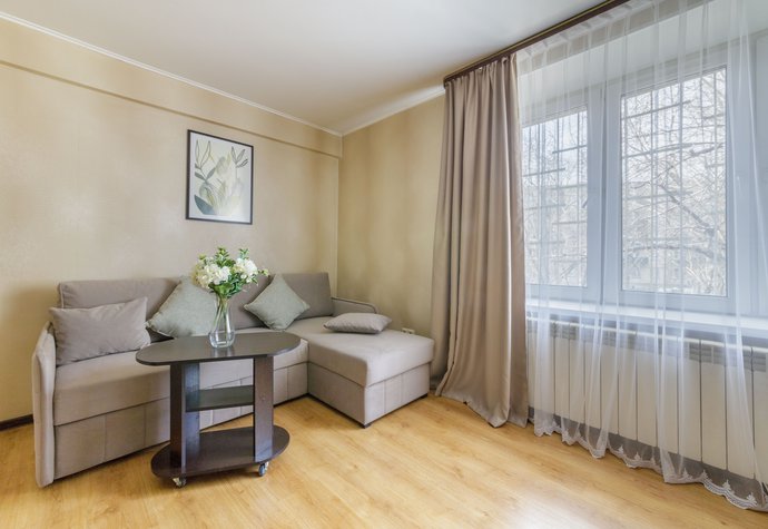 Звенигородское шоссе,13