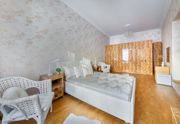 наб. Тараса Шевченко, 5