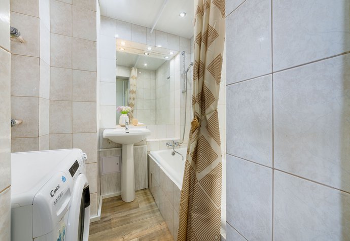 Ленинский проспект, 7