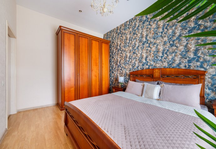 1-я Тверская-Ямская 13/1 (7)