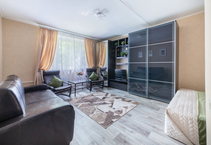 Снять на сутки 1-комнатную квартиру ул. Амундсена, 5