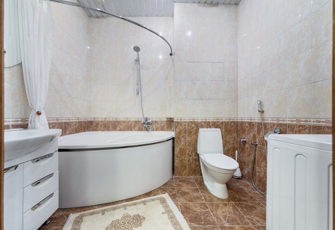 наб. Тараса Шевченко, 5