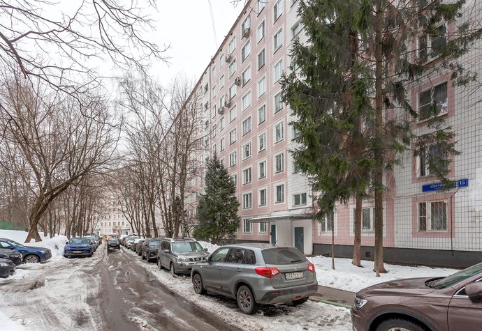 ул. Цюрупы, 15к3