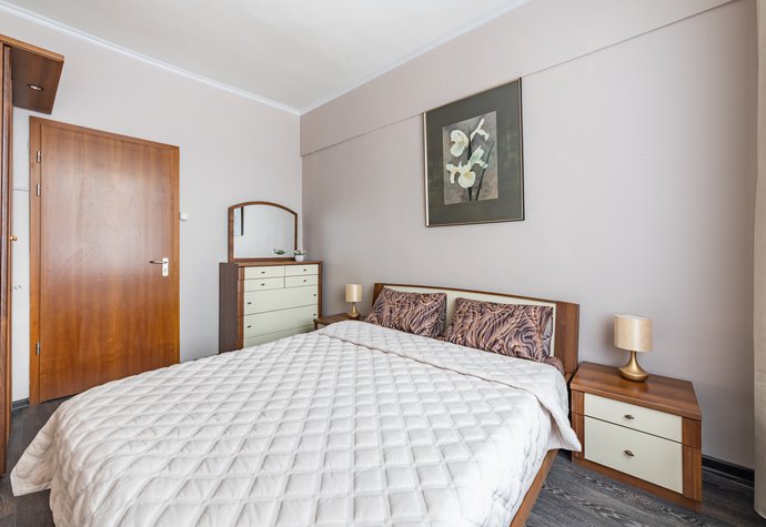 Снять на сутки 3-комнатную квартиру Космодамианская набережная, 46-50с1