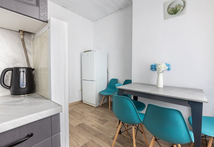 ул. 1905 года (ул. Живова, 10)