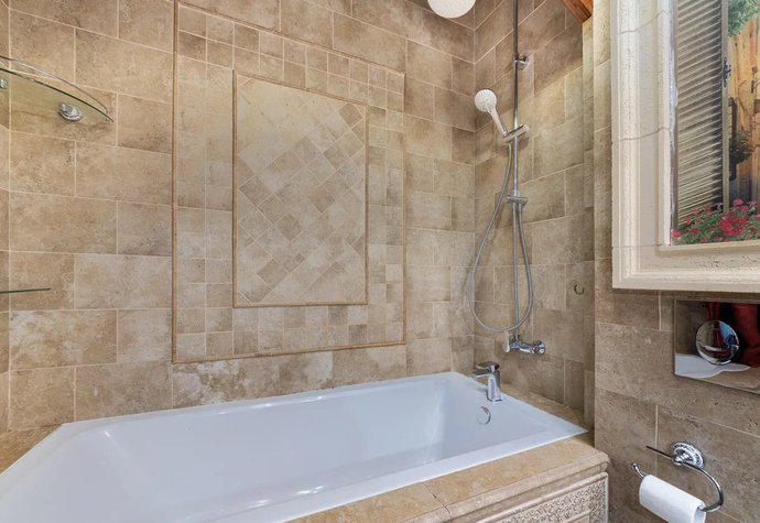 ул. Тверская, 17 (5)