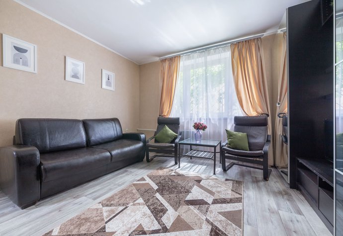 ул. Амундсена, 5